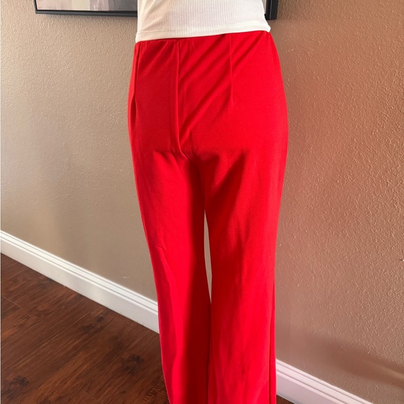 Red high rise seamed straight leg pants - Picture 4 of 5